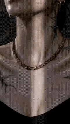 The VIRAL Snake Necklace
